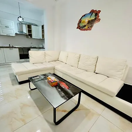 Apartament Rb Unique *